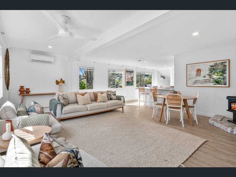 1 Entwood Avenue, Coolum Beach