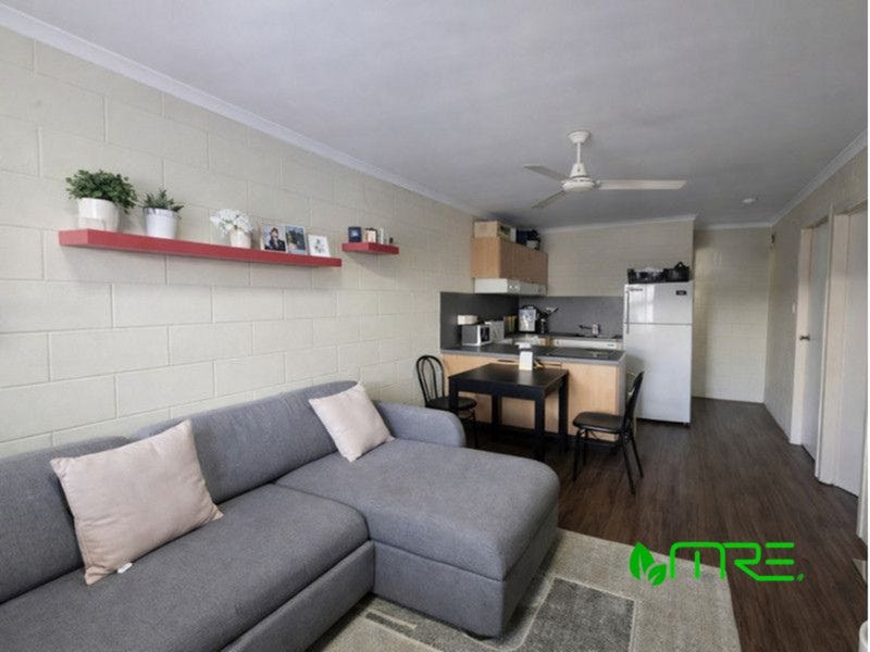 6/10 East Gordon, Mackay