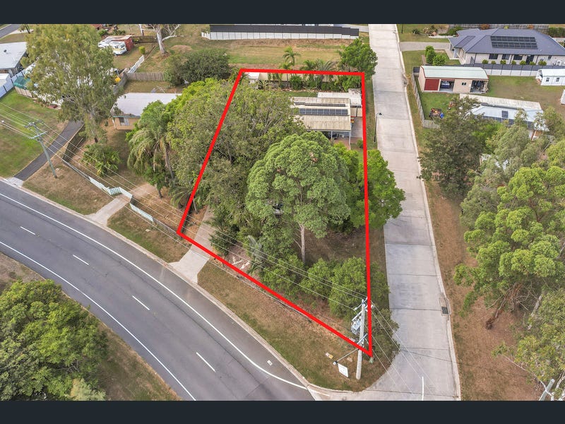 42 Berry Street, Churchill