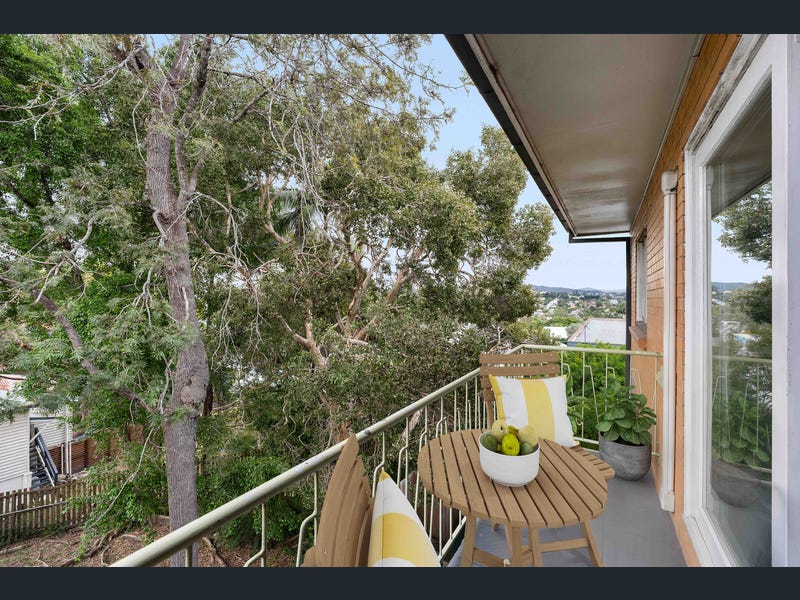 7/12 Ford Street, Clayfield