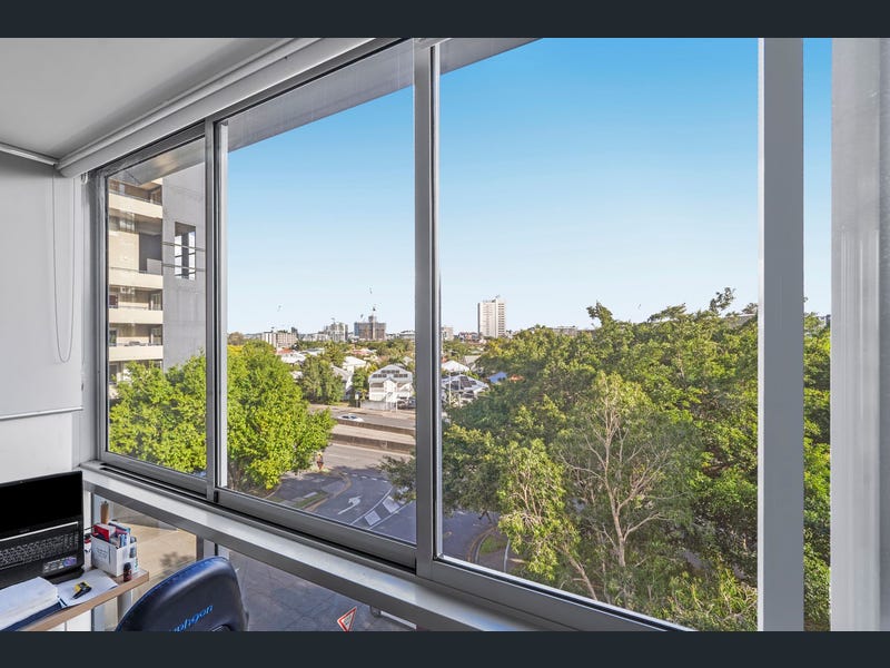201/18 Thorn Street, Kangaroo Point
