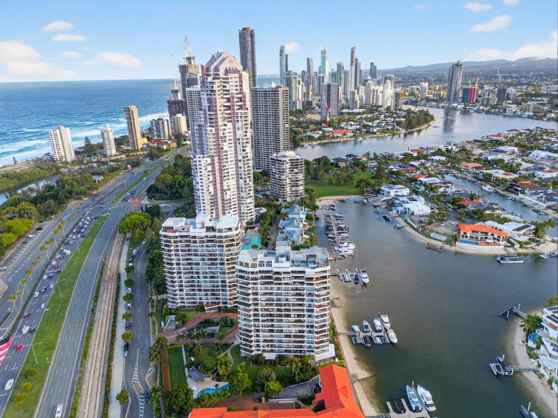 20/18 Commodore Drive, Paradise Waters