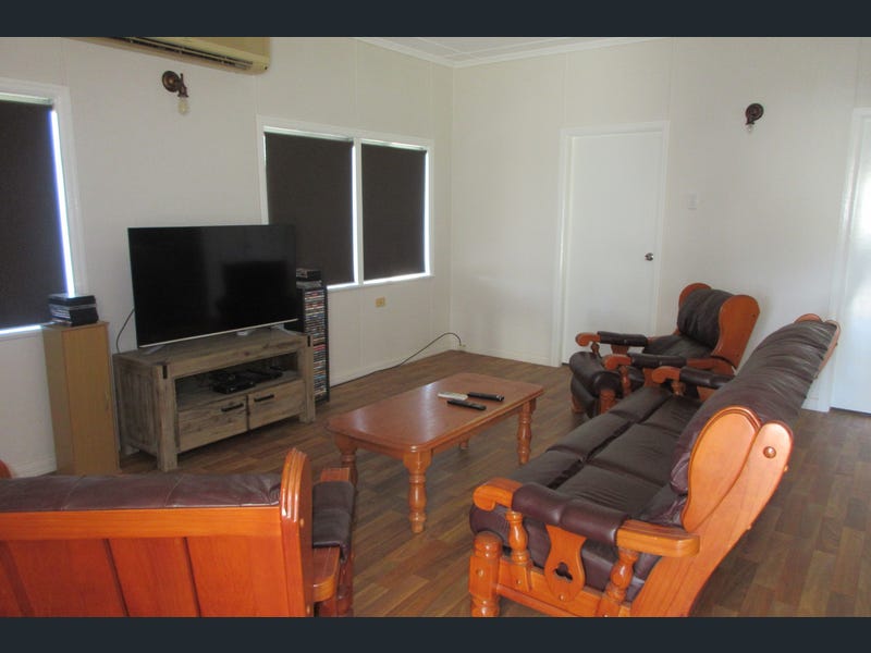 11 Walton Street, Meandarra