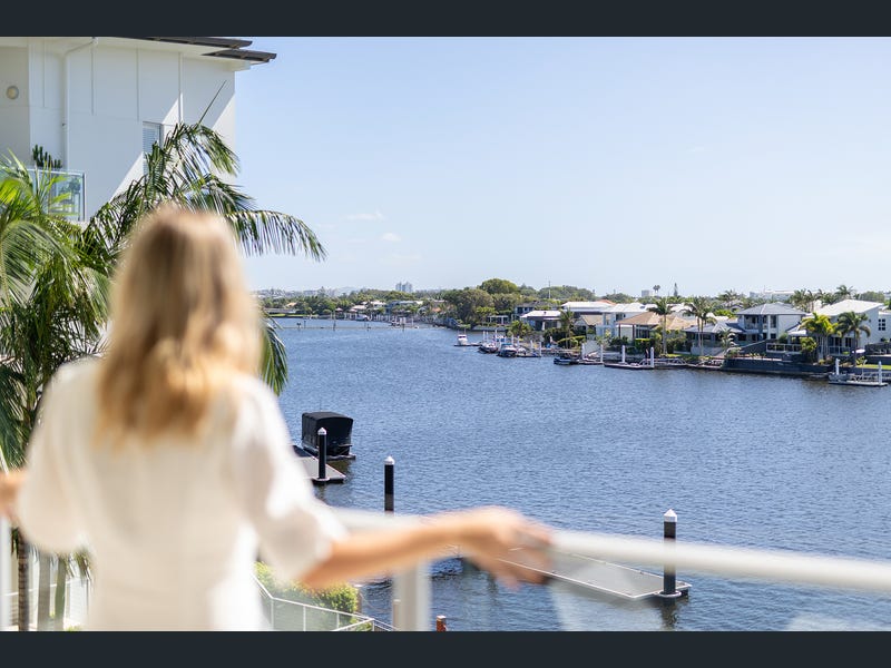 13/7 Grand Parade, Parrearra