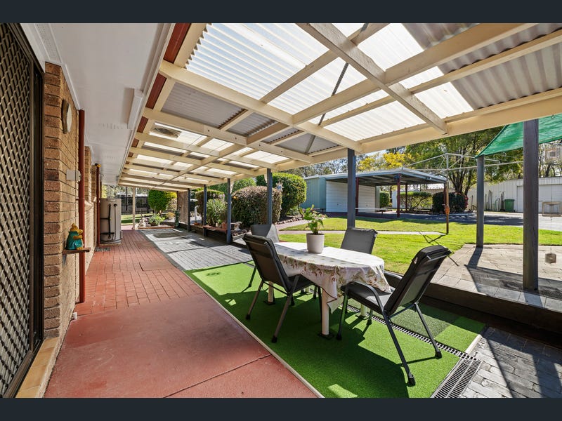 33 Porteus Road, Withcott