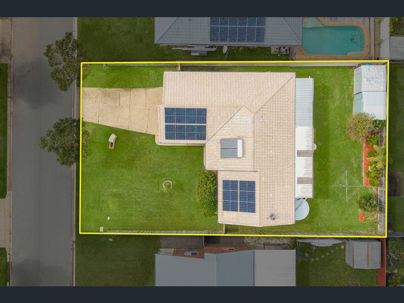 8 Oramba Street, Currimundi
