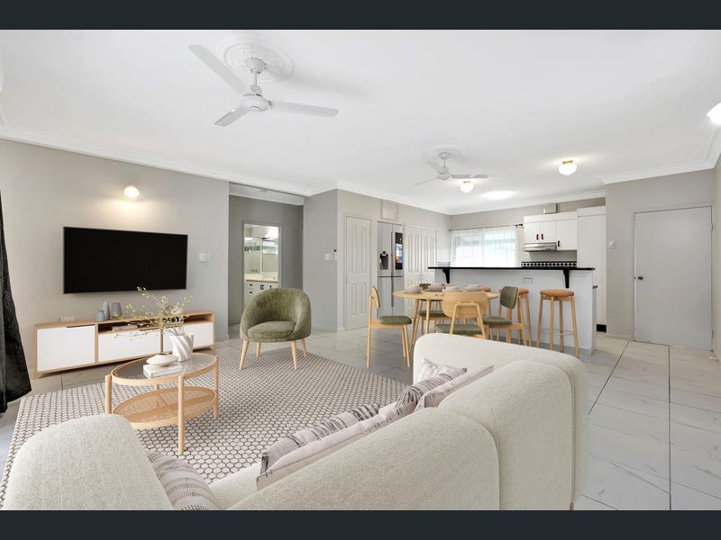 2/9 Varese Street, Woree