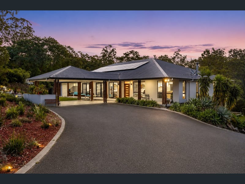 4 Narrabri Court, Gaven