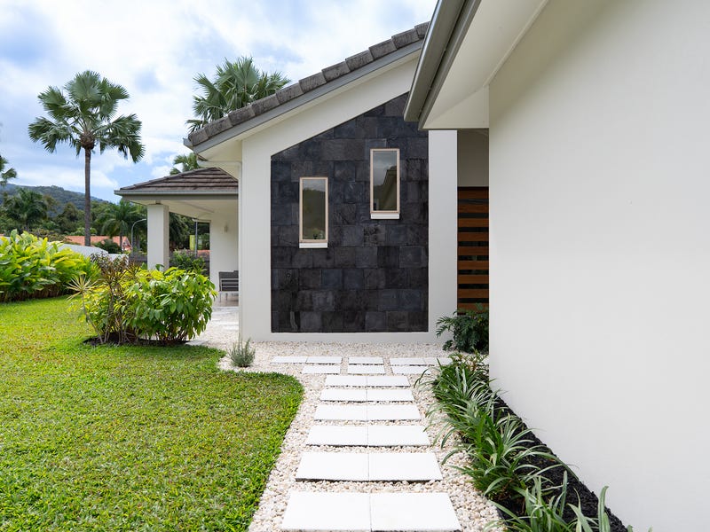 14 The Entrance, Kewarra Beach