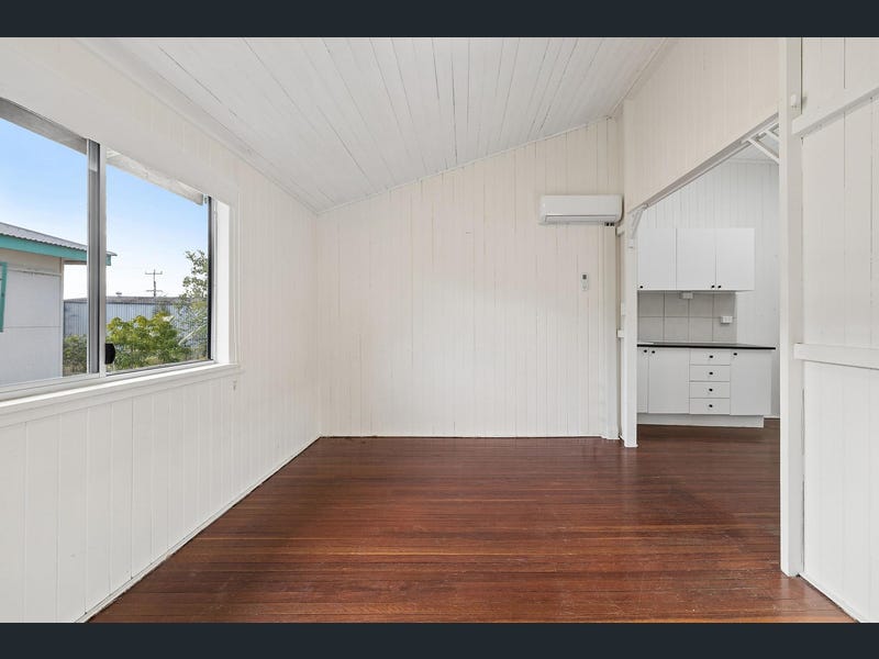 269 Lakes Creek Road, Koongal