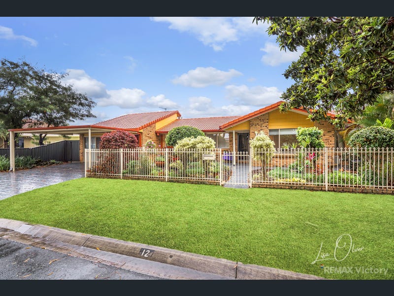 12 Norrland Court, Banksia Beach