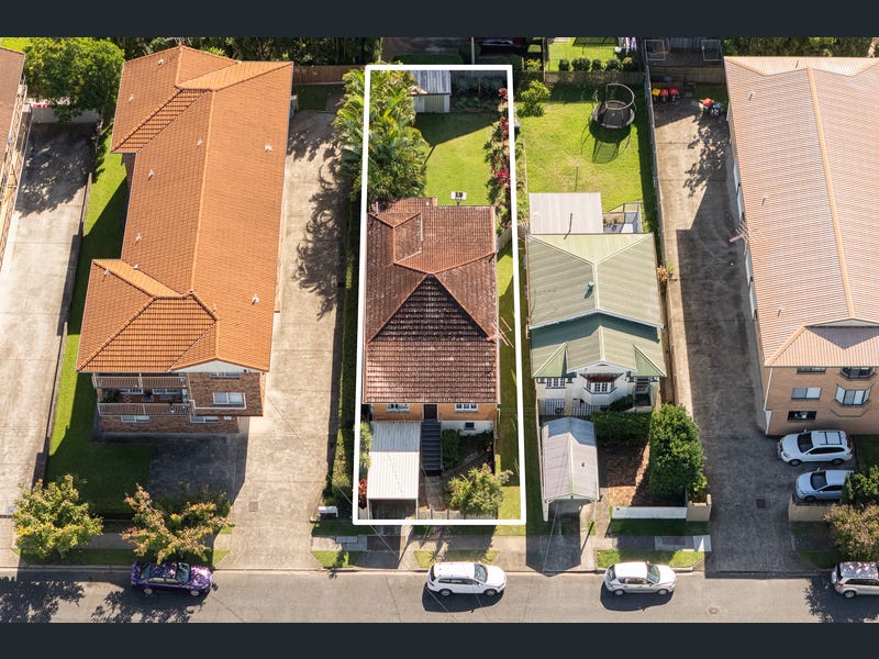 74 Stevenson Street, Ascot