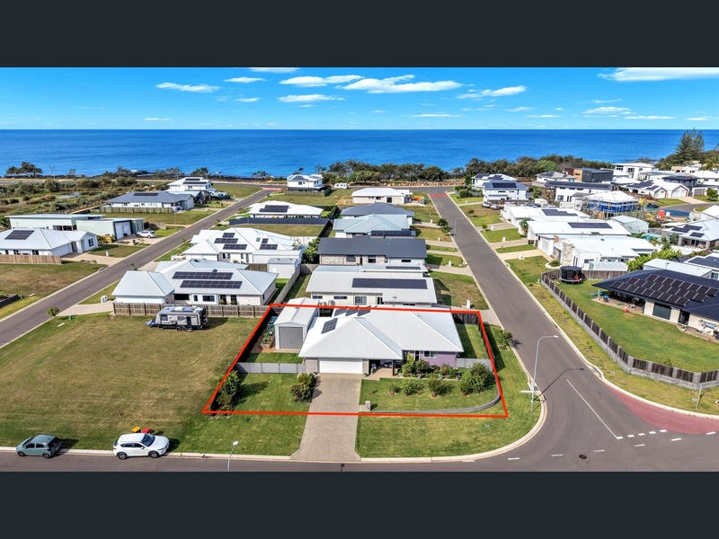 18 Lady Musgrave Drive, Innes Park