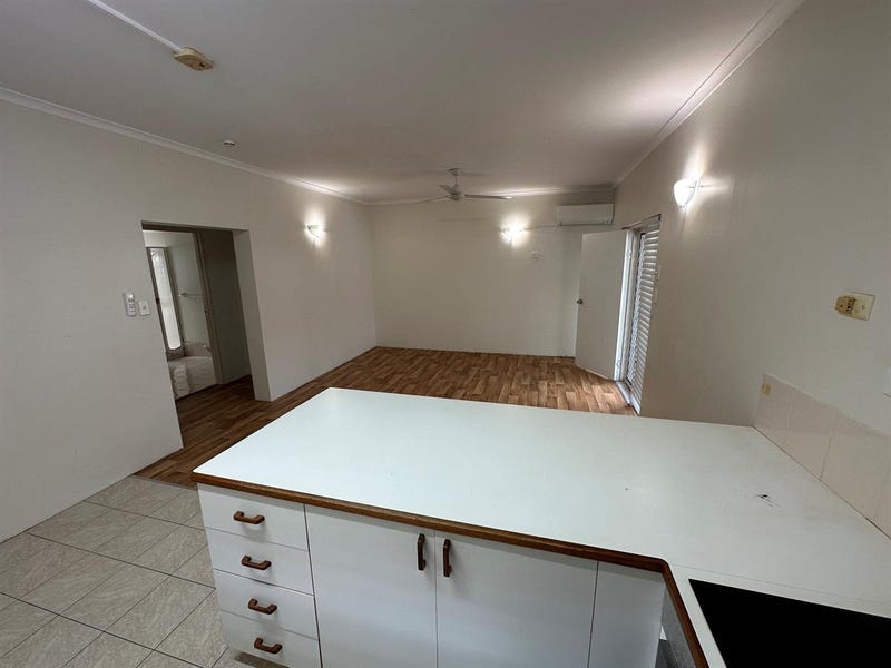 6/18-20 Rose Street, Westcourt
