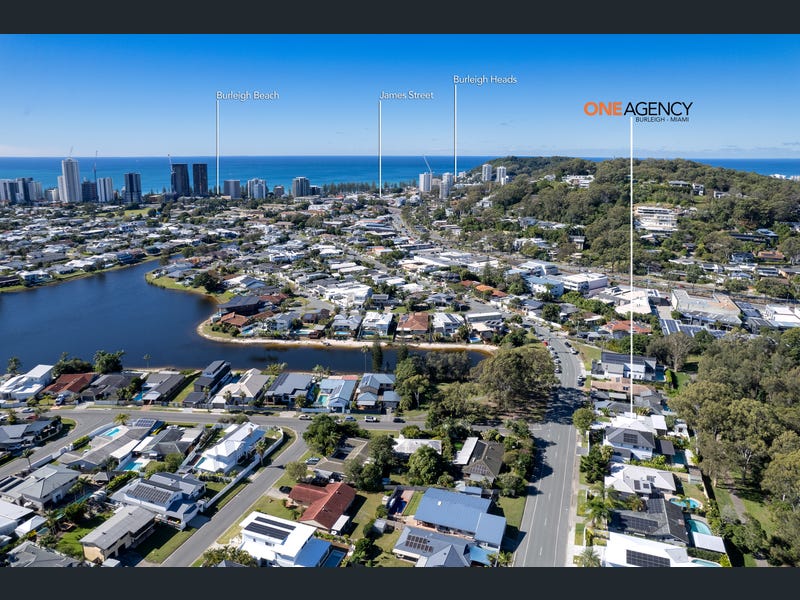 126 Acanthus Avenue, Burleigh Waters