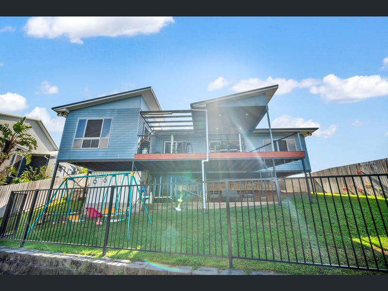 49 Deedes Crescent, Bushland Beach