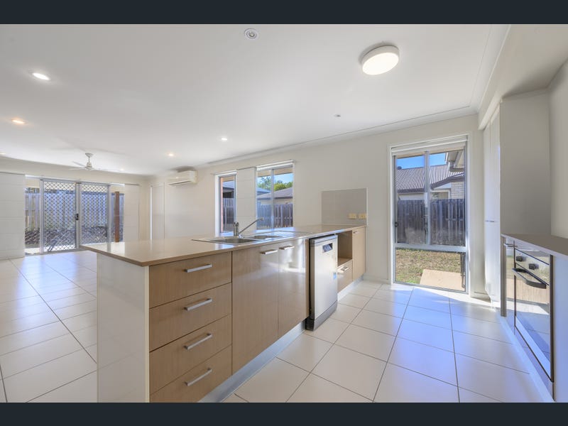48 Cornforth Crescent, Kirkwood