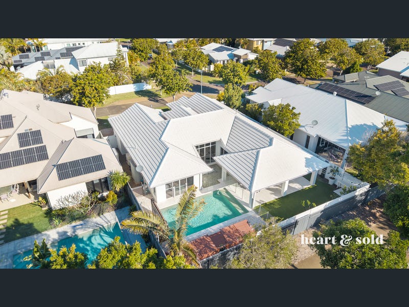 18 Madagascar Court, Parrearra