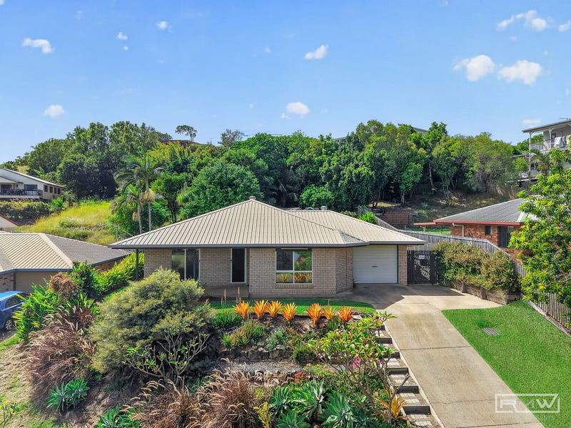 22 Waterview Drive, Lammermoor