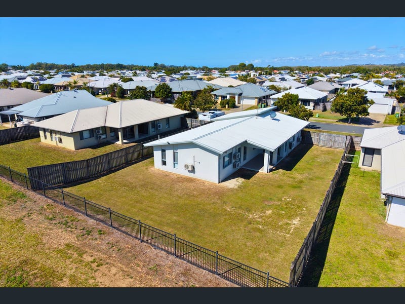 84 Schooner Avenue, Bucasia
