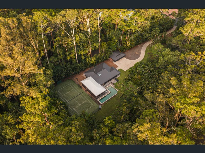 8 Firetail Court, Tanawha