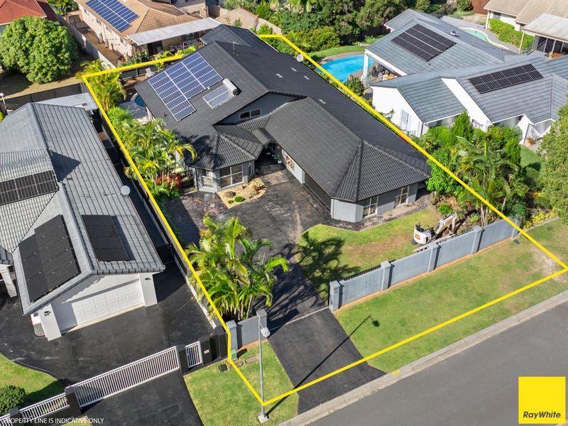 26 Moorabbin Place, Robina