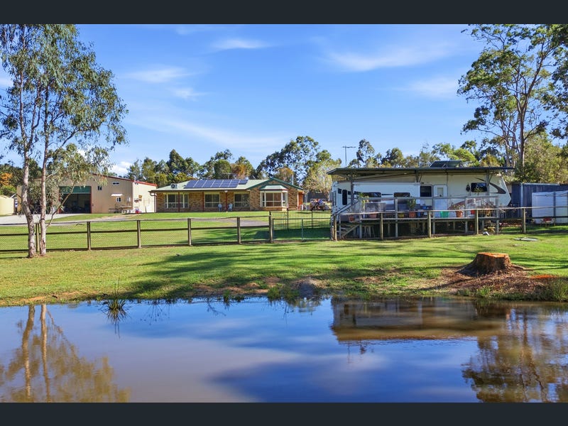 402-408 Steele Road, Logan Village