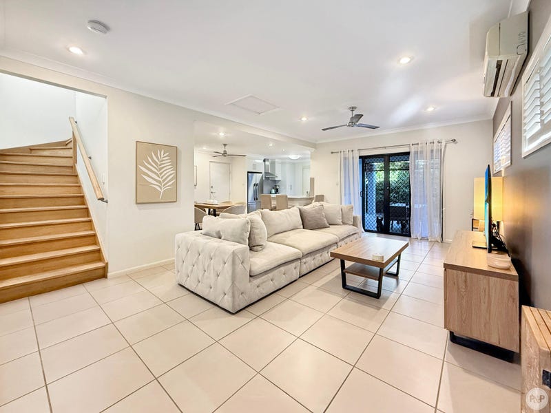 3/10 O'Connor Street, Rosslea