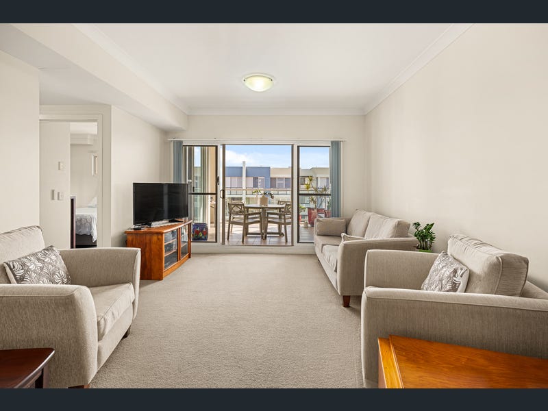68/51 Playfield Street, Chermside