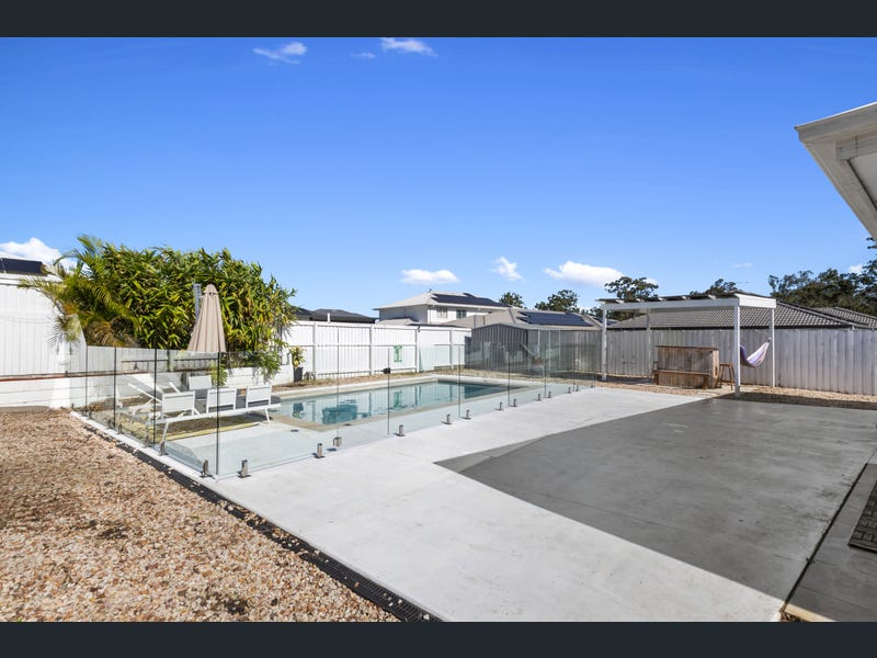 21 Amalfi Circuit, Jimboomba