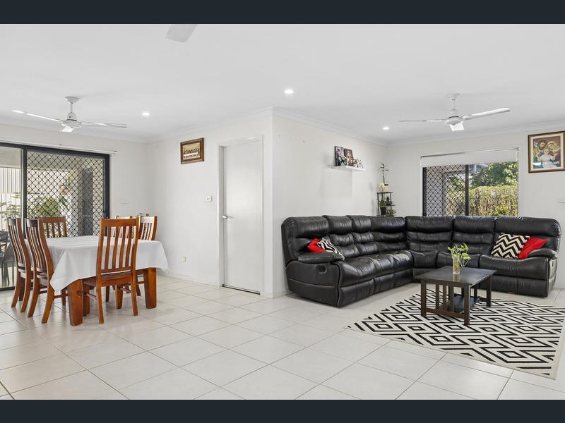 25 Murray Lane, The Range