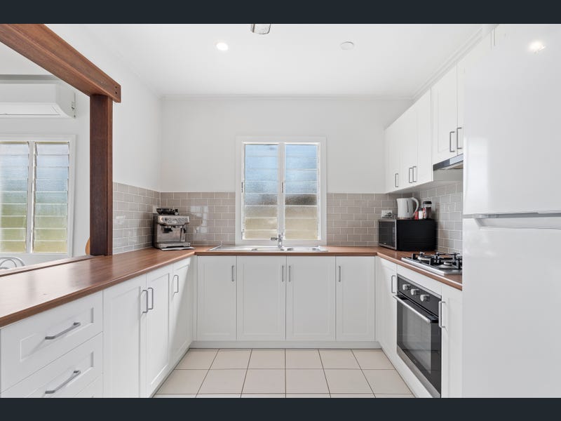 64 Christensen Street, Machans Beach