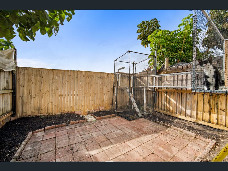 4/3 Mintaro Crescent, Woree