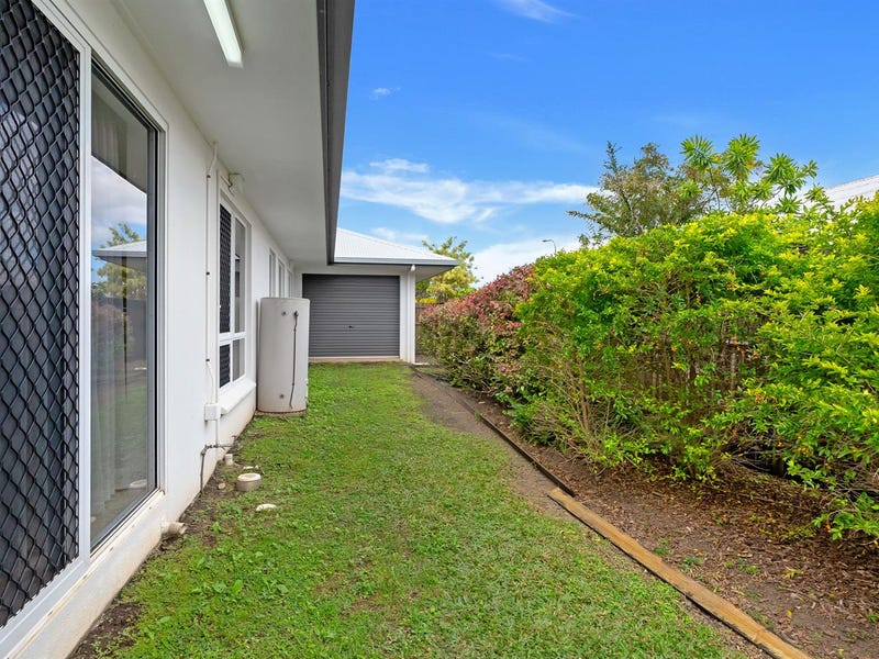 7 Paramount Close, White Rock