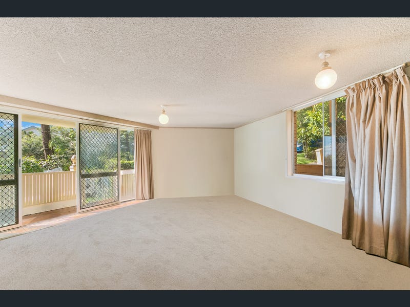1/37 Garrick Street, Coolangatta