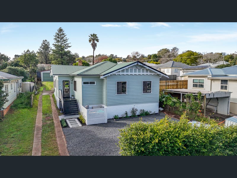 20 Ruthven Street, Harlaxton