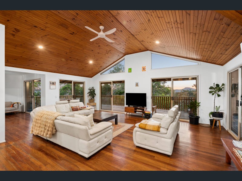 29 Hilltop Crescent, Coolum Beach