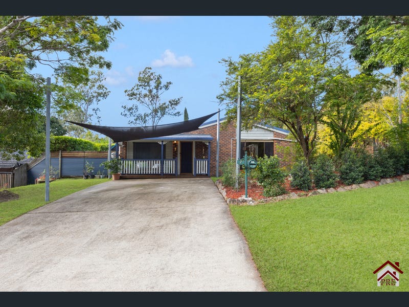 7 St Denis Ct, Petrie