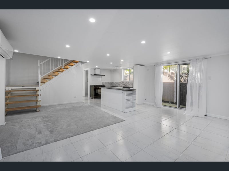 1 Seychelles Road, Shoal Point