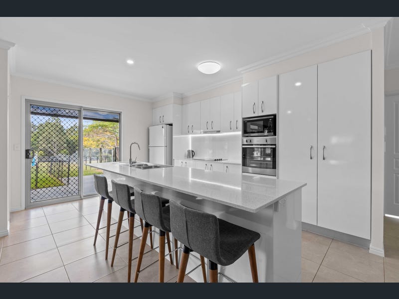 2 Clearview Way, Yengarie