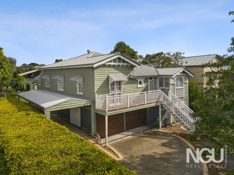 11 Easton Street, Newtown