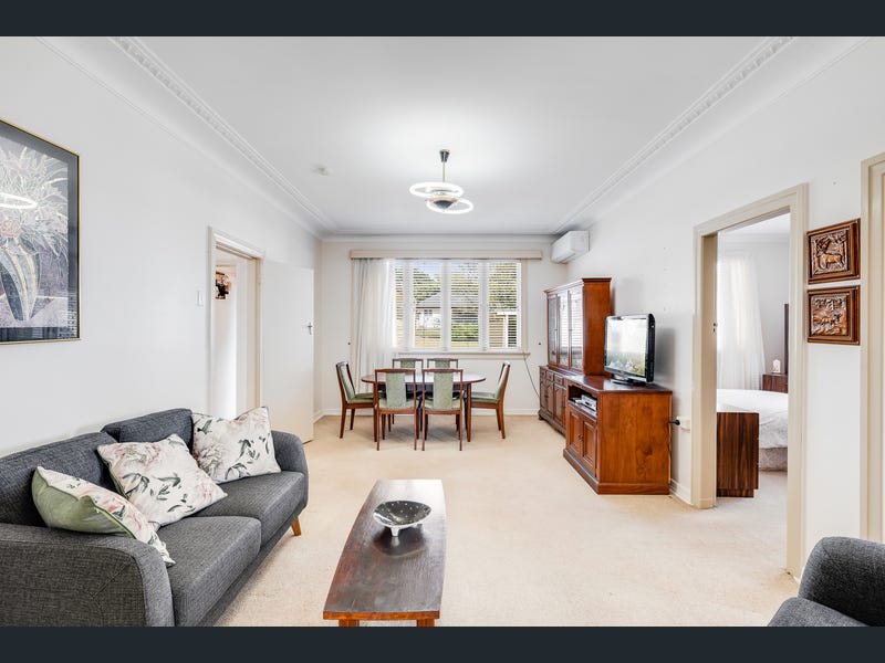 43 Leichhardt Street, Centenary Heights