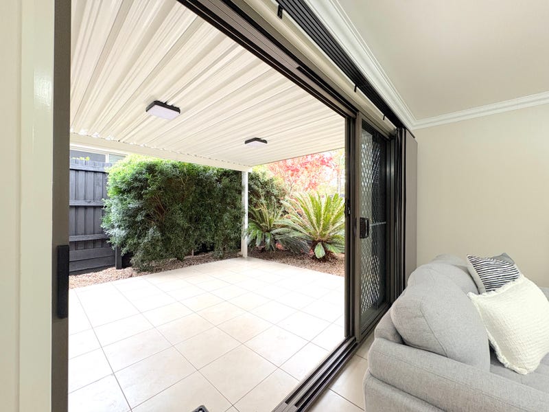 4/77-81 Bouganvillea Drive, Middle Ridge