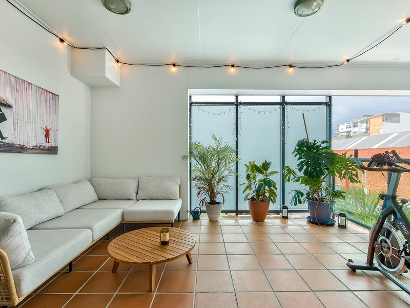 23/33 Helen Street, Teneriffe