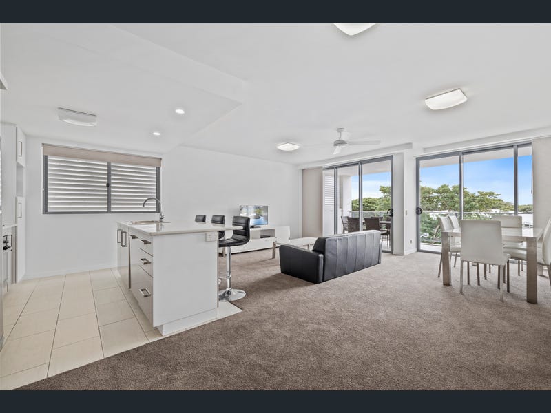 301/2 Victoria Parade, Rockhampton City