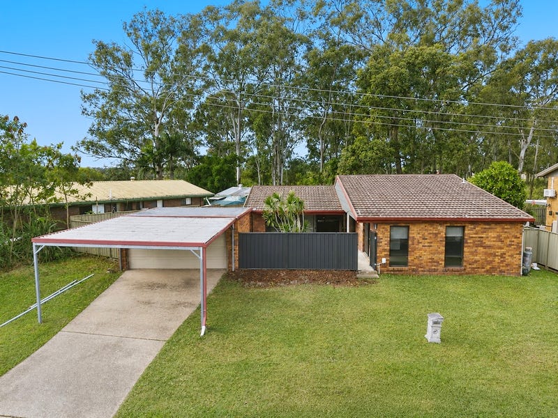 4 Roseville Street, Petrie
