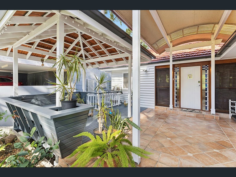 119 Ninth Avenue, St Lucia
