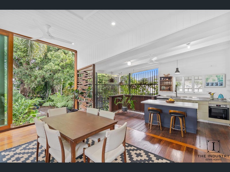 263 McLeod Street, Cairns North
