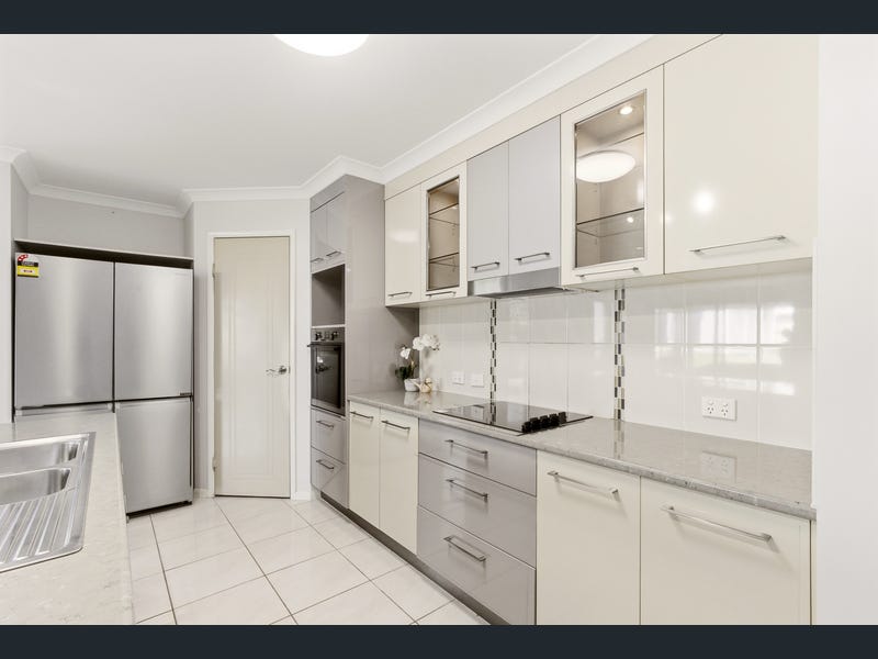 15 Joycelyn Tce, River Heads