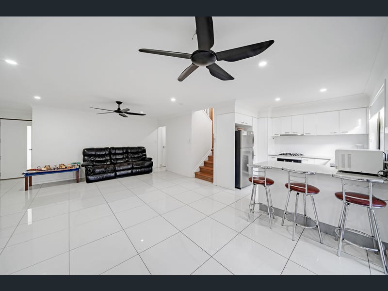 74/77 Avondale Crescent, Parkinson